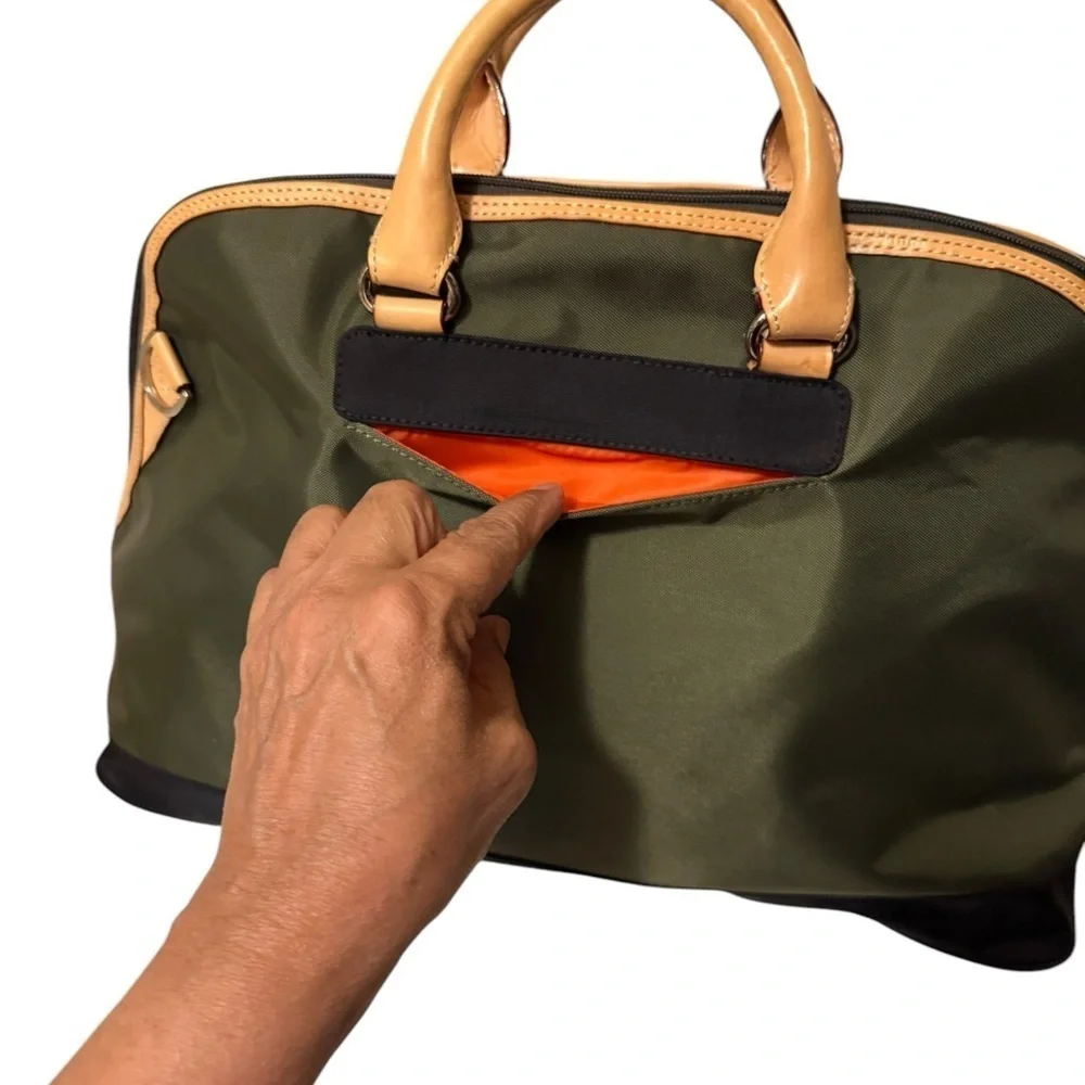 Danzo Retro Diaper Or Travel Bag Pockets W/ Labels Changing Mat Adjustable Strap
